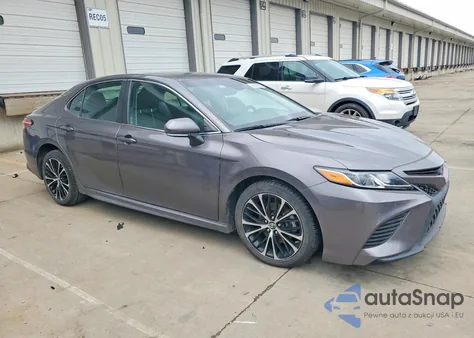 2018 Toyota Camry L from USA, damaged, VIN 4T1B11HK6JU045189